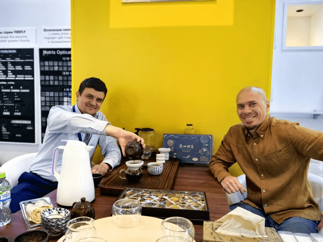 Colorful | From Moscow to Sao Paulo 丰富多彩的 | 从 莫斯科 到 圣保罗