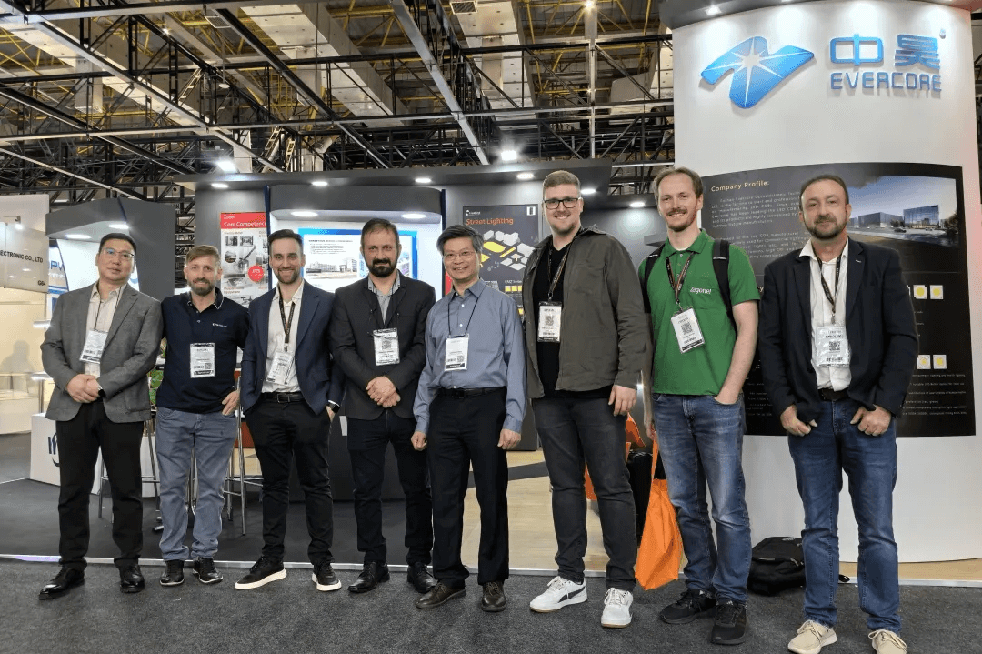 Colorful | From Moscow to Sao Paulo 丰富多彩的 | 从 莫斯科 到 圣保罗