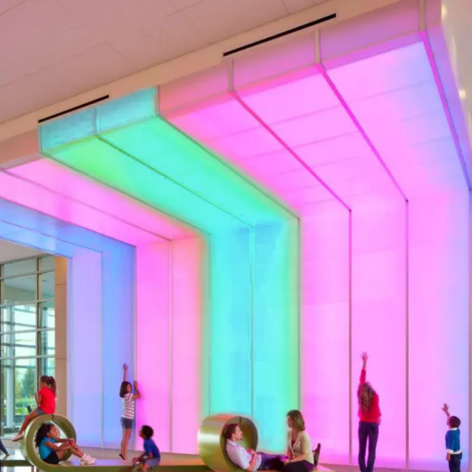 全色域 中昊 RGBCW 系列主题